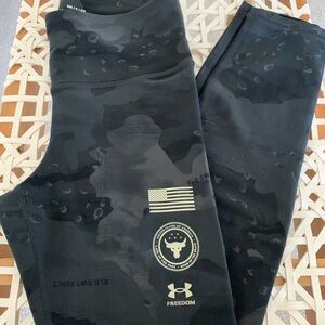 Under Armour Dark Camo Leggings